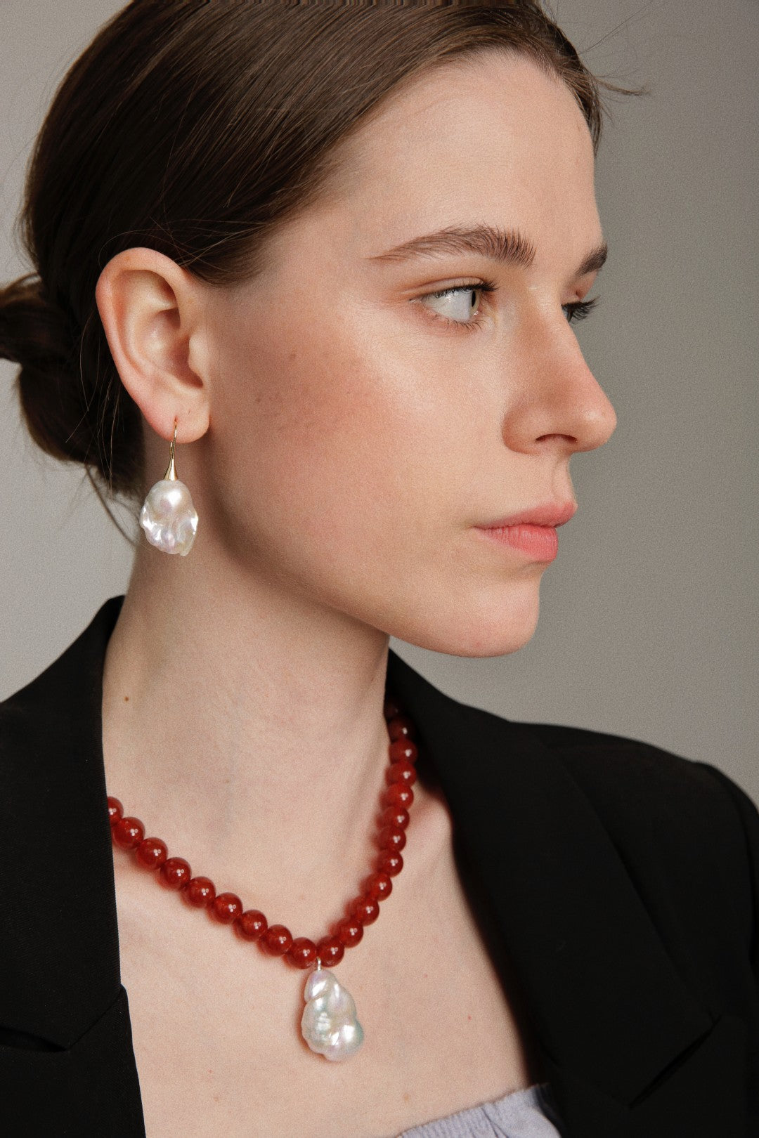 Gembea Jewelry Red Agate Baroque Pearl Pendant Necklace