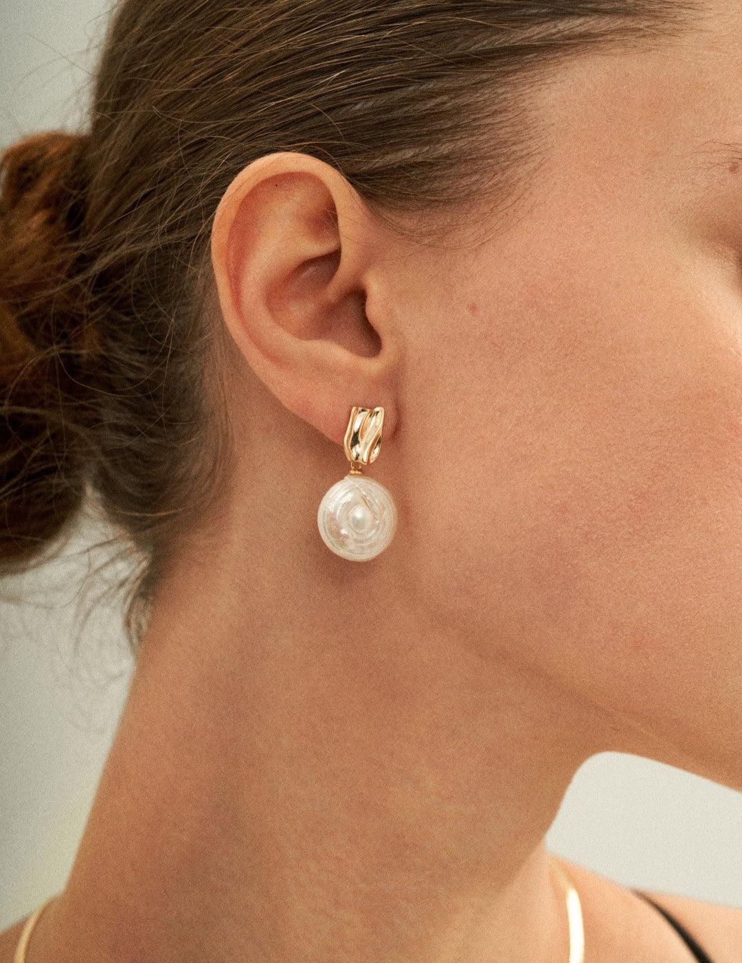 Round Pendant Baroque Pearl Earrings - Gembea Jewelry