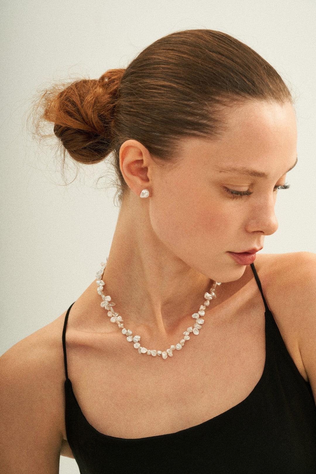 Simple Keshi Baroque Pearl Stud Earrings - Gembea Jewelry