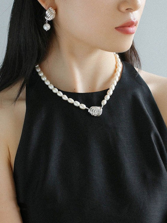 Spiral Metal Pendant Pearl Beaded Necklace gembea jewelry