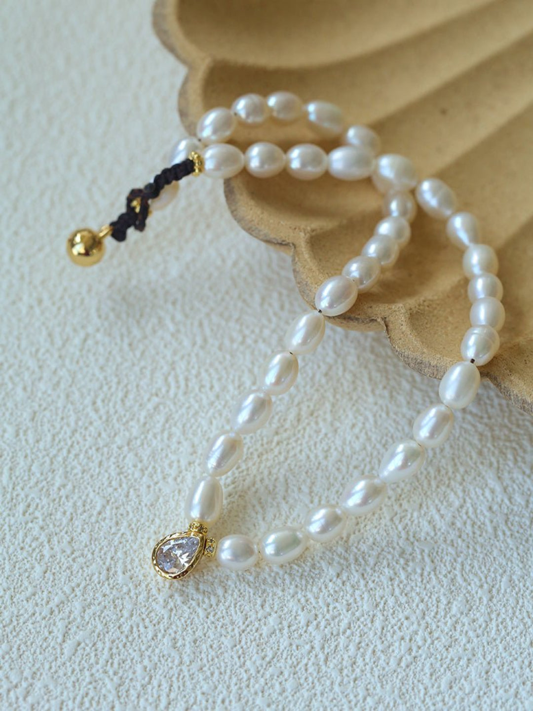 Teardrop Zircon Pendant Pearl Beaded Necklace gembea jewelry