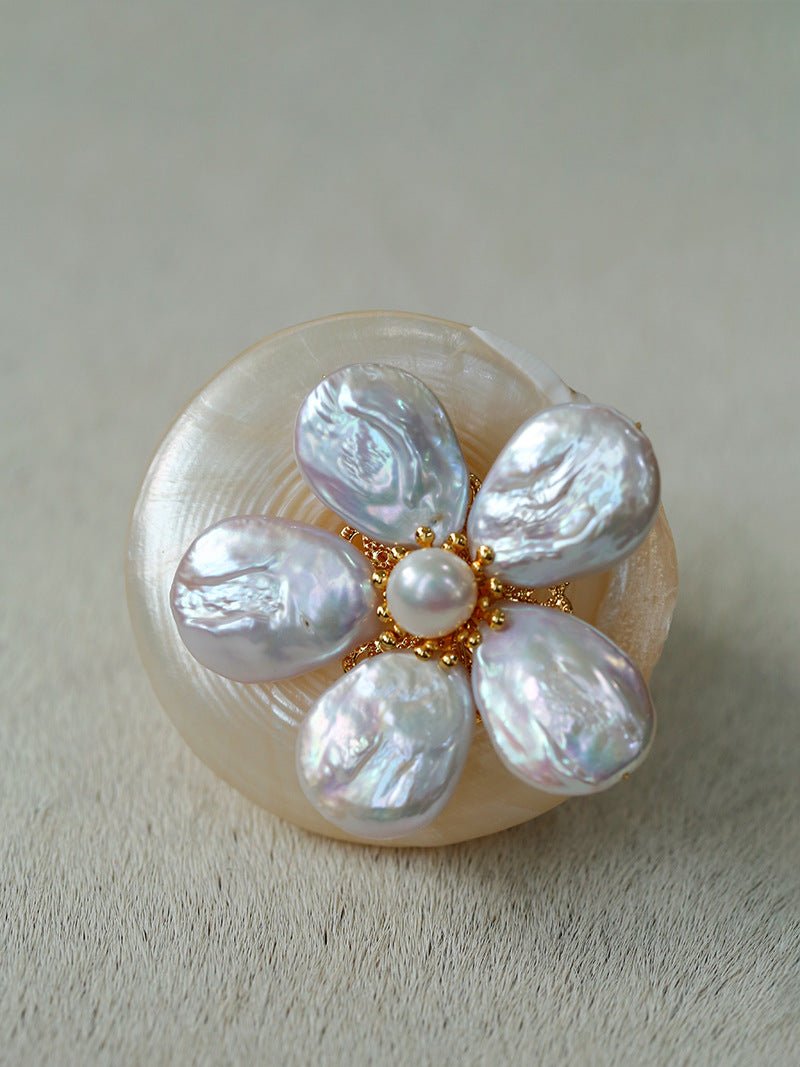 Vintage Baroque Pearl Flower Brooch gembea jewelry