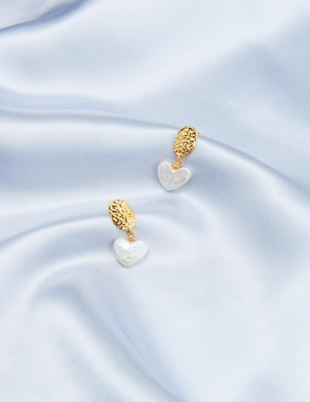 Vintage Heart Baroque Pendant Drop Earrings - Gembea Jewelry