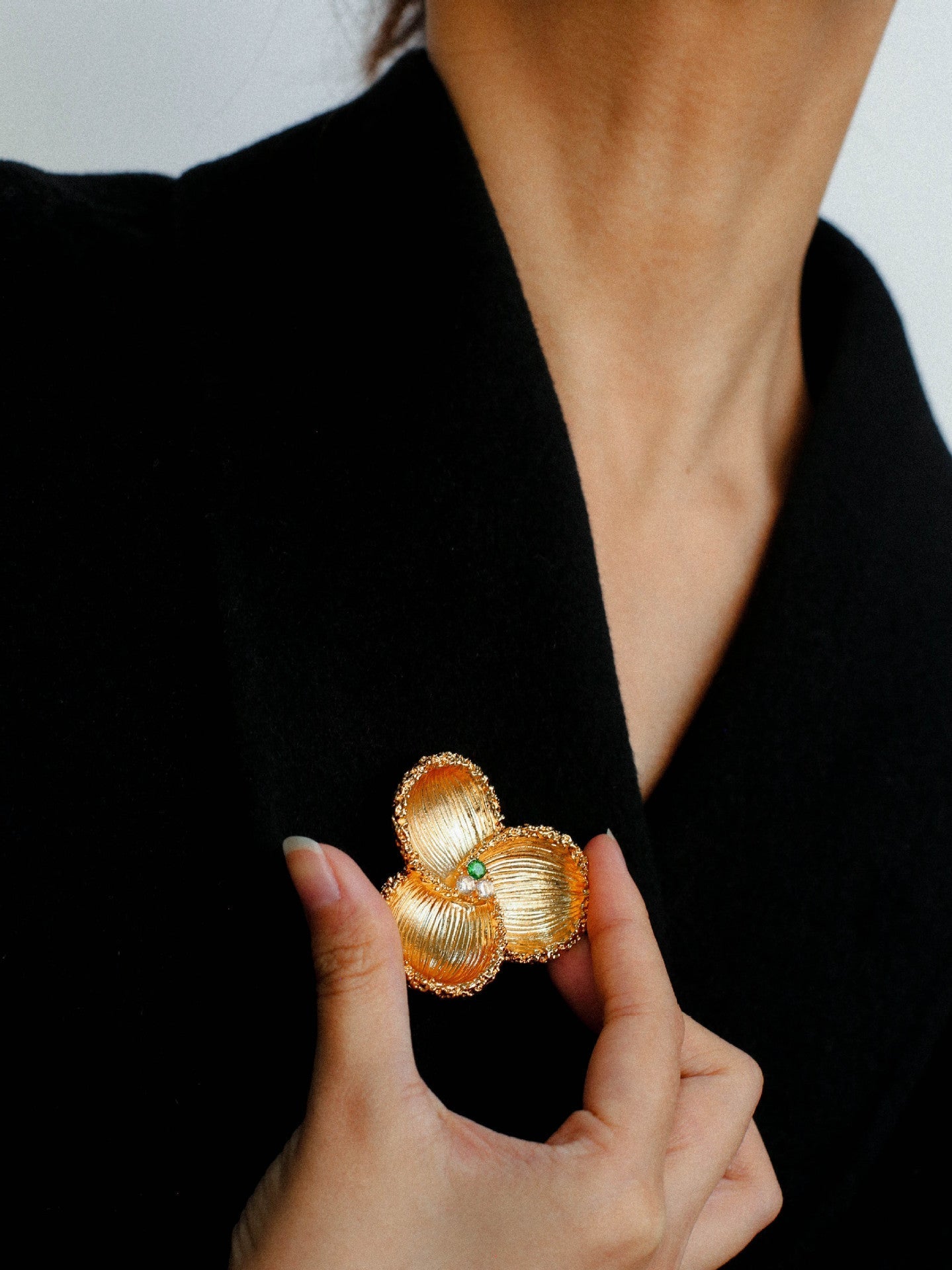 Vintage Palace Three-petal Flower Brooch gembea jewelry