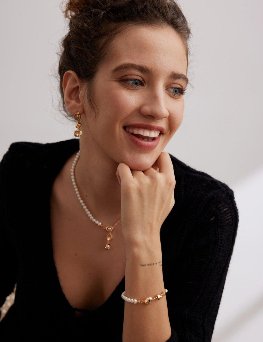 Vintage Gold Chain and Pendant Pearl Necklaces - Gembea Jewelry