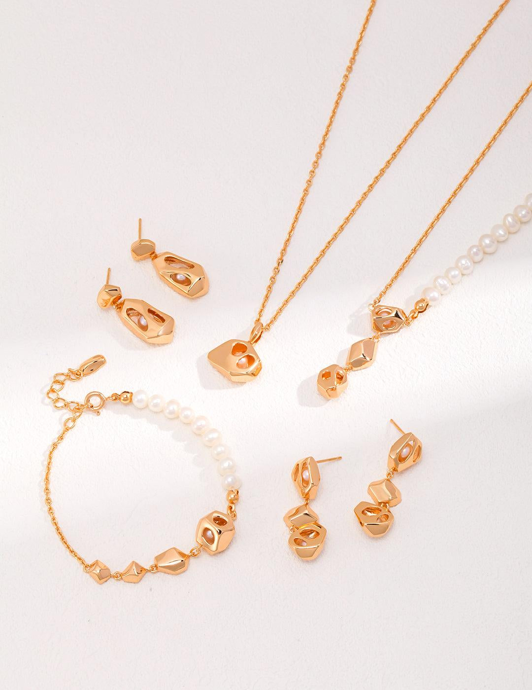 Vintage Gold Chain and Pendant Pearl Necklaces - Gembea Jewelry