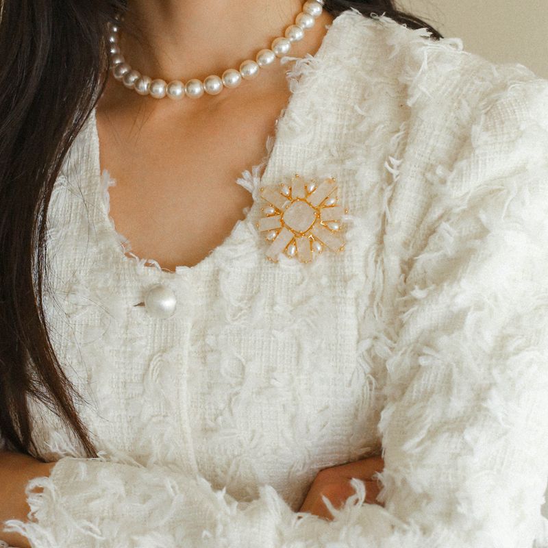 White Crystal Pearl Brooch gembea jewelry