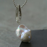 Willow Leaf Baroque Pearl Pendant Necklace - Gembea Jewelry