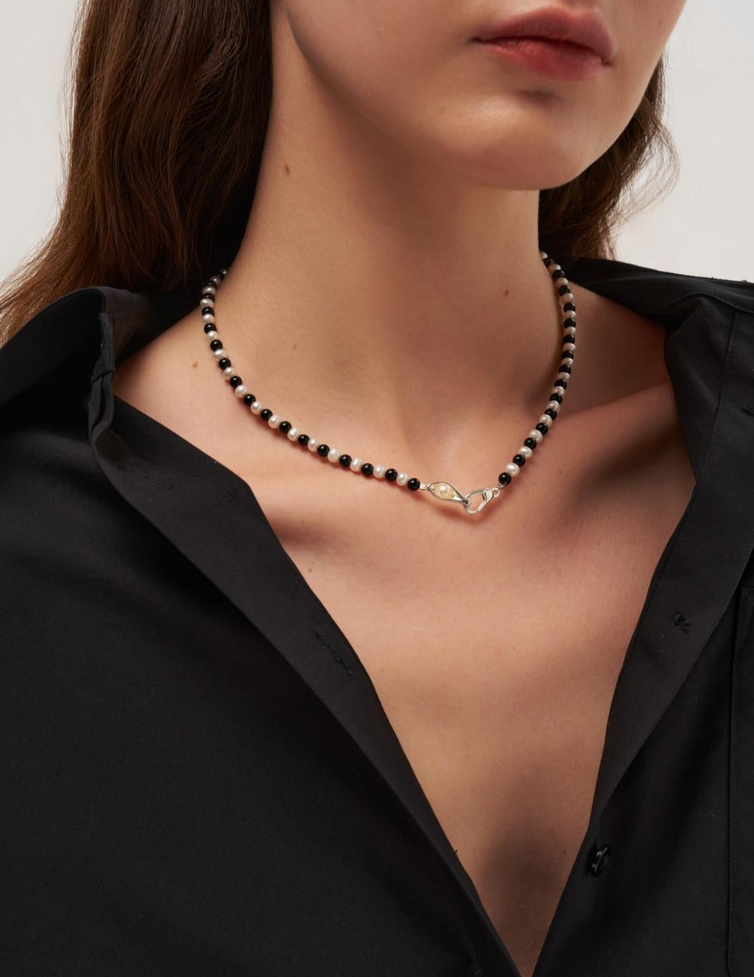 Bean Pod Black Agate Pearl Beaded Necklace gembea jewelry