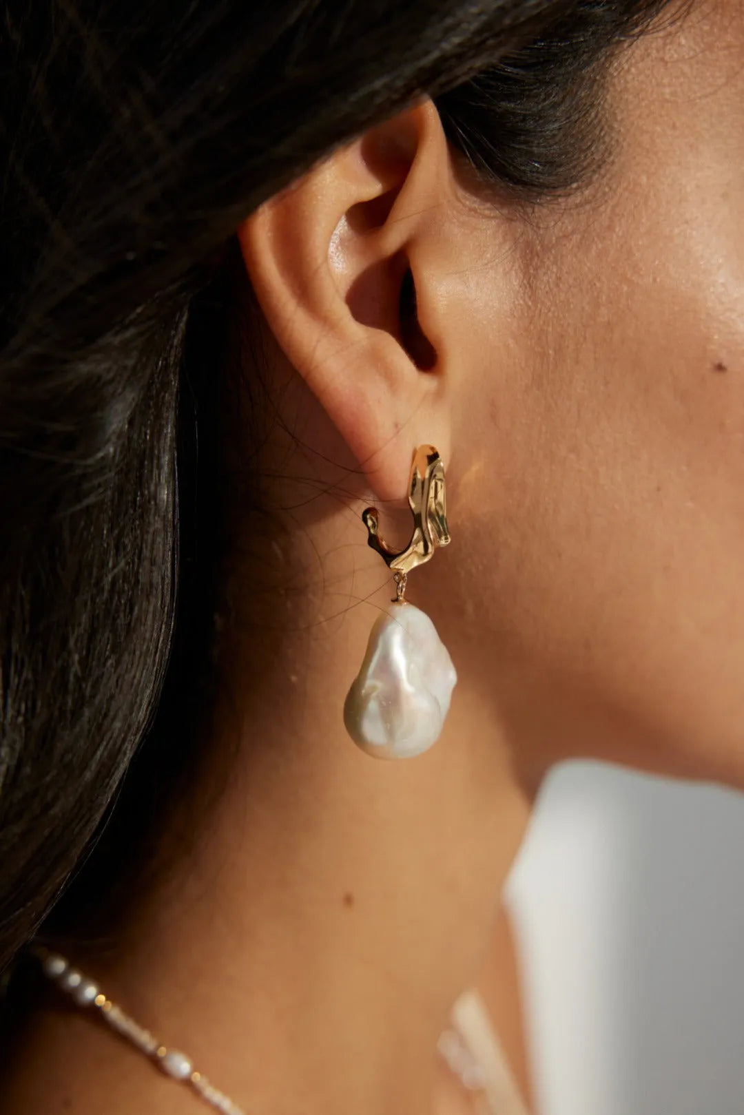 Baroque Pearl Drop Earrings - Gembea Jewelry