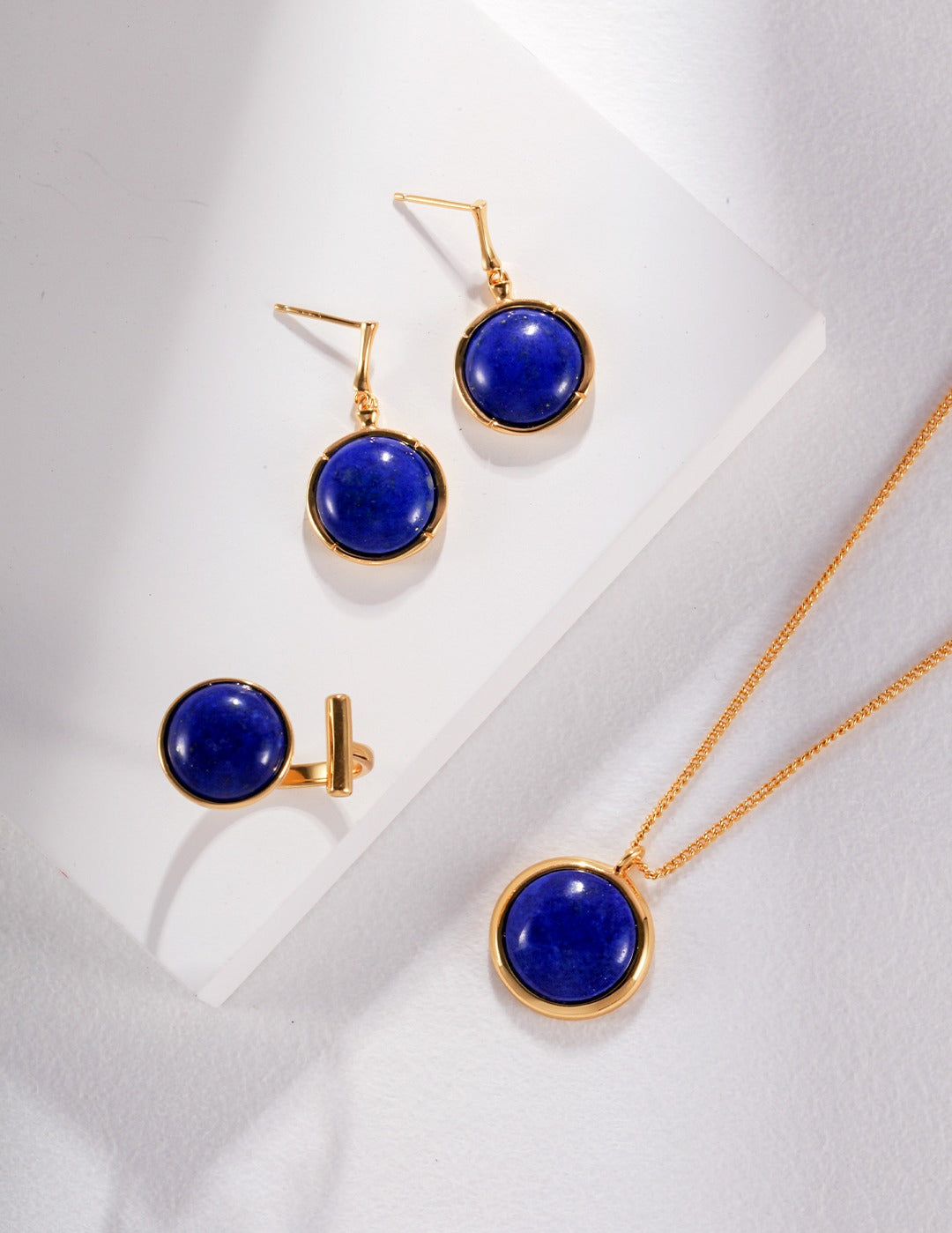 Gembea Jewelry Lazuli Days Series Blue Halo Ring