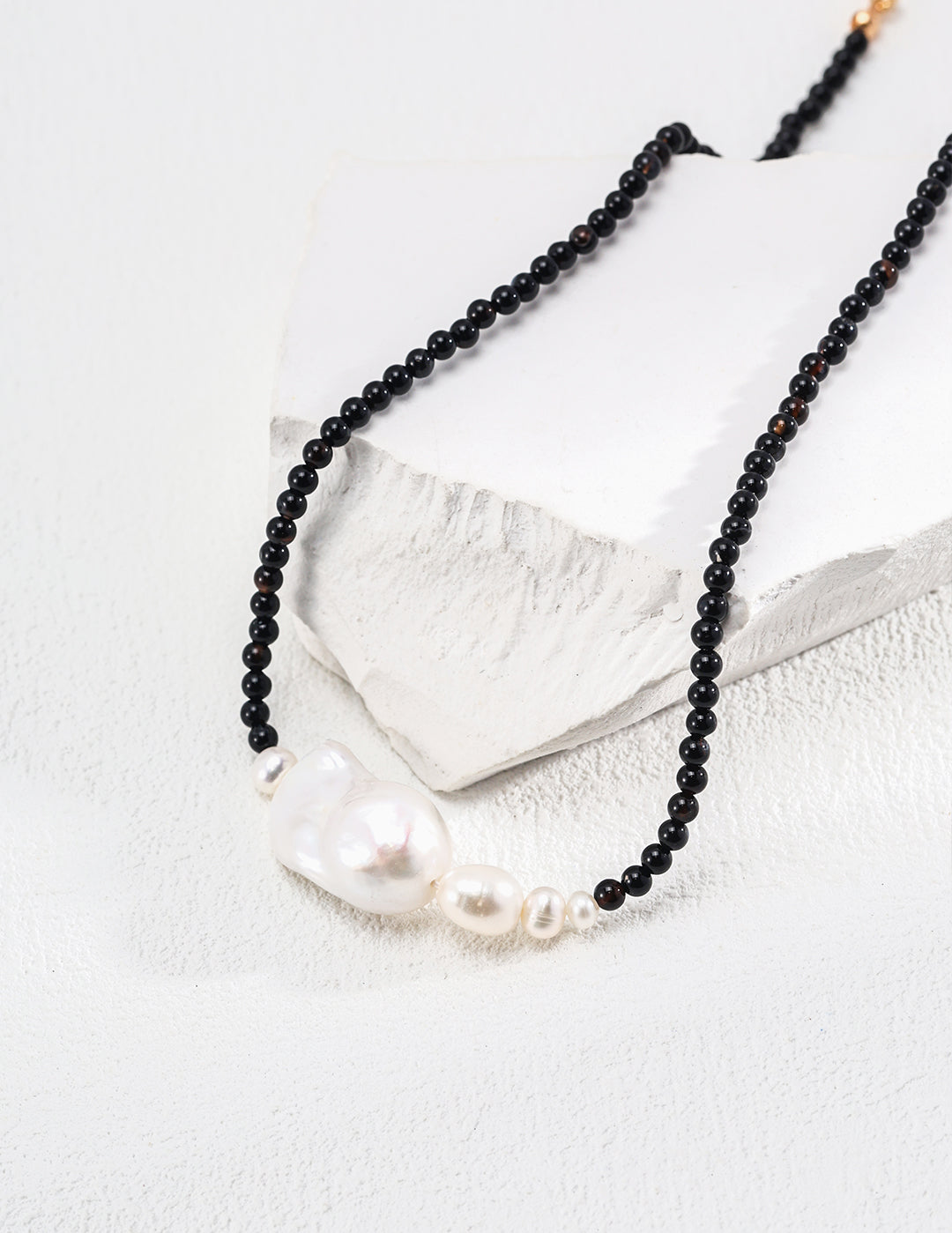 Gembea Jewelry Black Agate Beaded Baroque Pearl Necklace