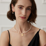 Gembea Jewelry Queen's Seal Pendant Pearl Necklace