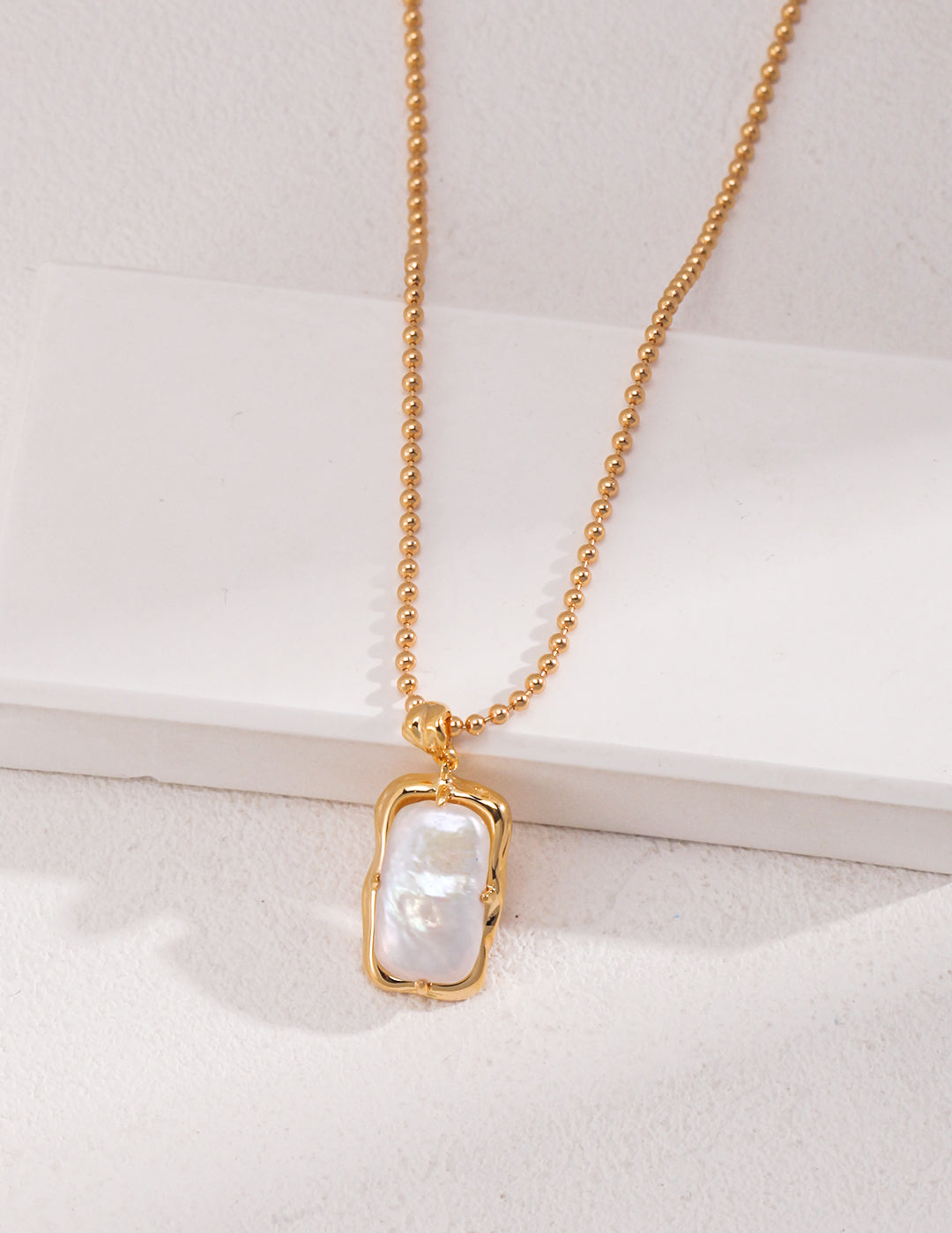 Gembea Jewelry Rectangular Baroque Pearl Chain Necklace
