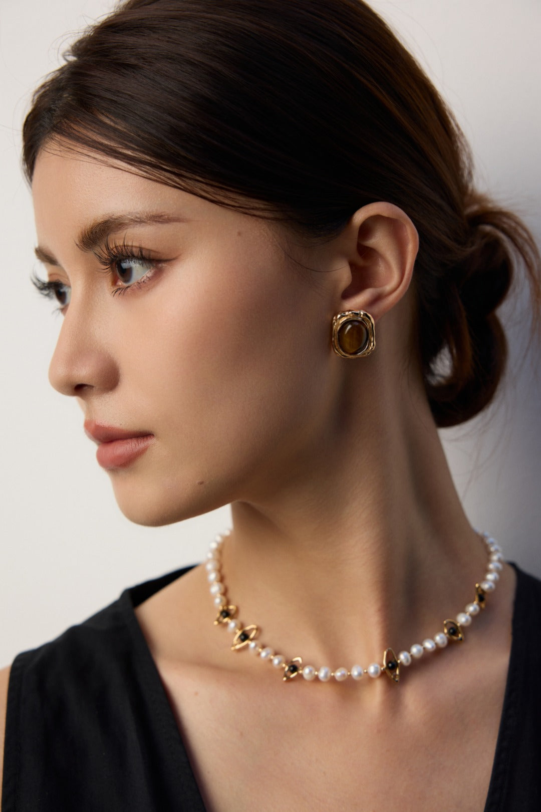 Eyes Shaped Black Agate Pearl Necklace Gembea Jewelry