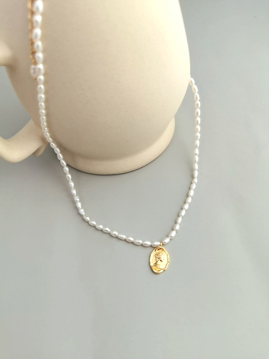 Queen Gold Pendant Rice Pearl Necklace-Gembea Jewelry