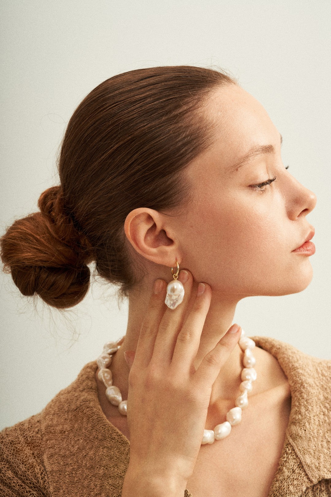 Gembea Jewelry Baroque pearl drop earrings