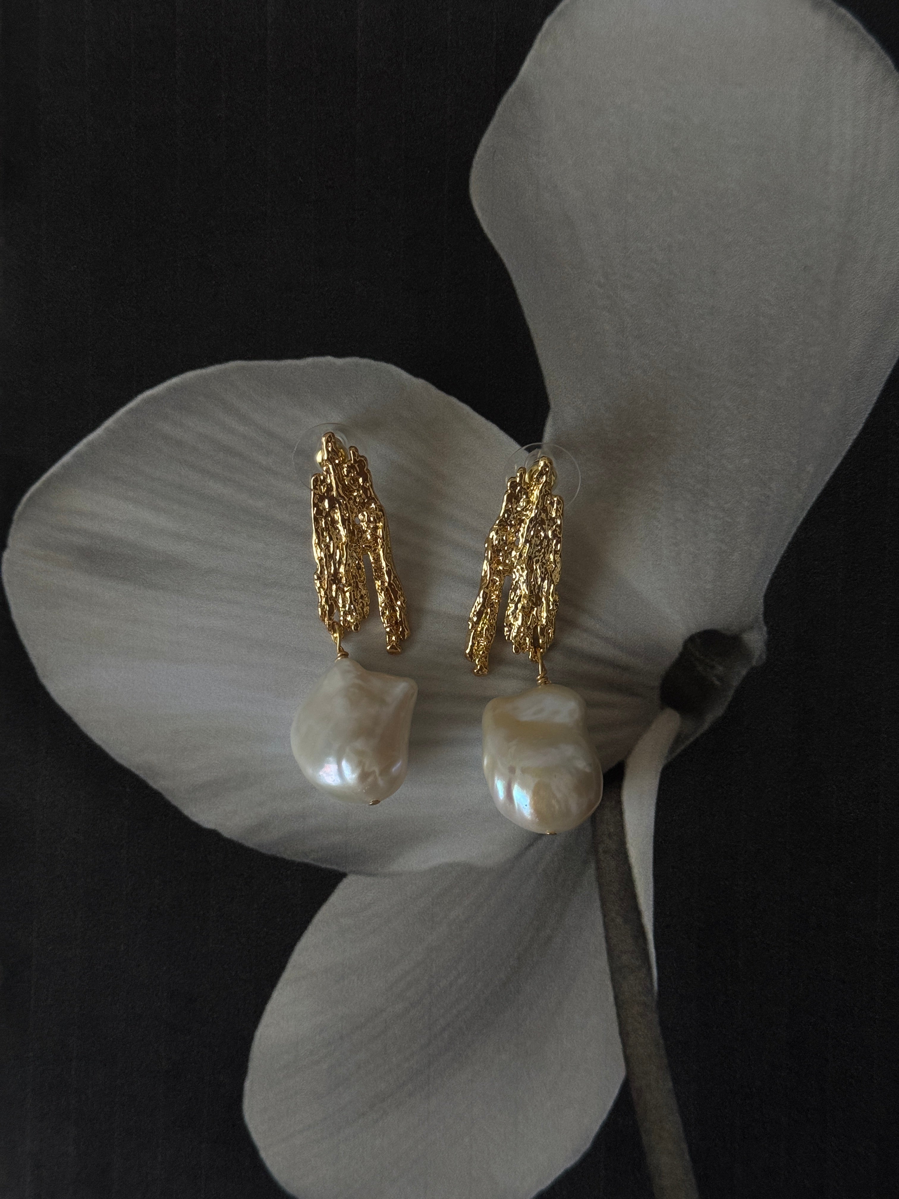 Imperfect Beauty: The Philosophy Behind Baroque Pearls