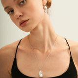 Silver Chain Baroque Pearl Pendant Necklace