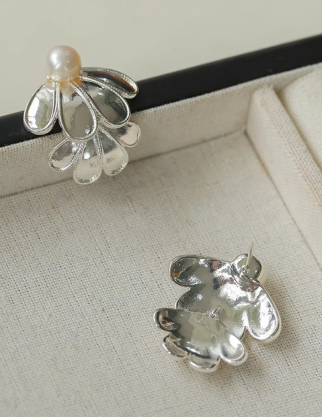 Elegant Natural Pearl Double Silver Flower Stud Earrings