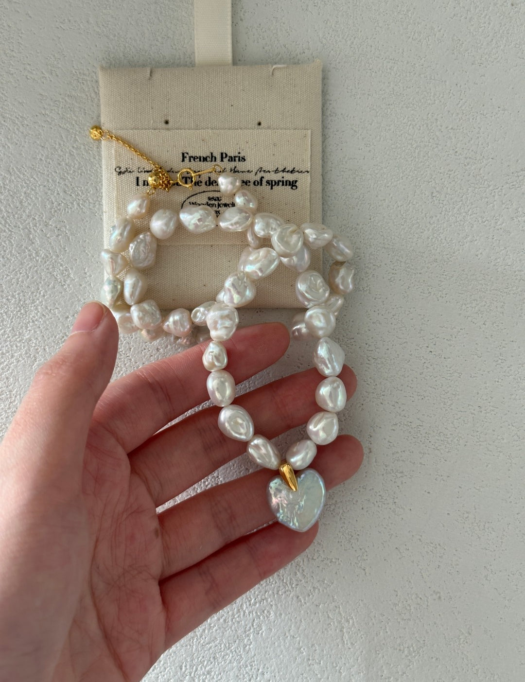 Gembea JewelryLove Pendant Shaped Baroque Pearl Beaded Necklace