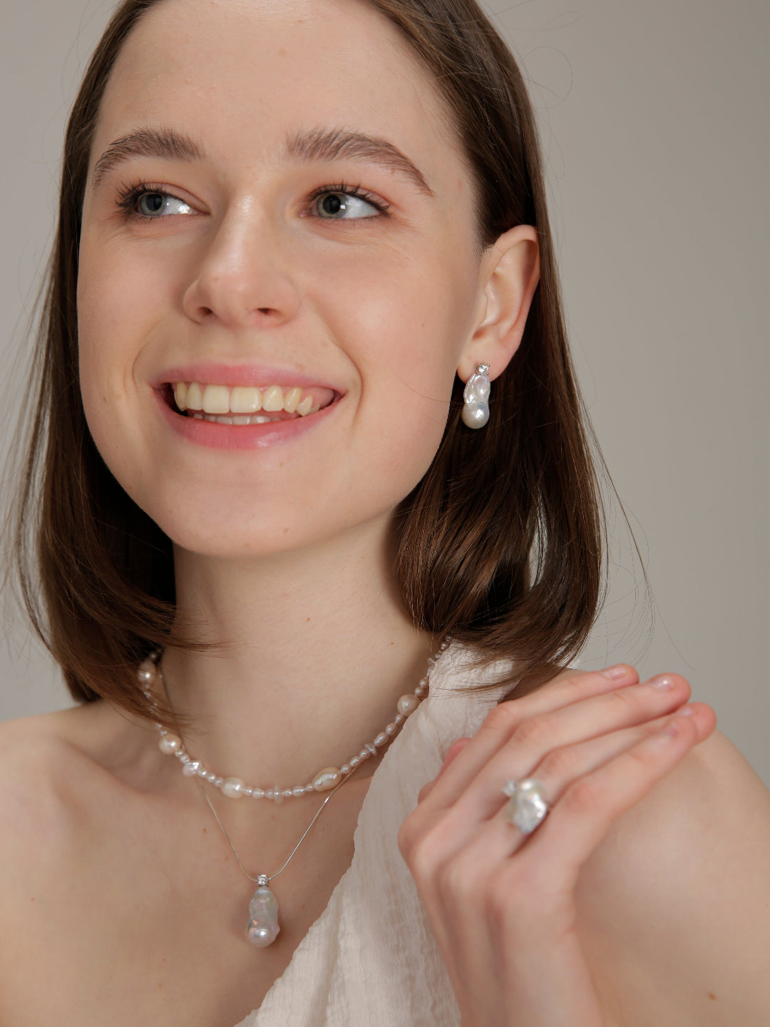 Gembea Jewelry Simple Freshwater Pearl Necklace