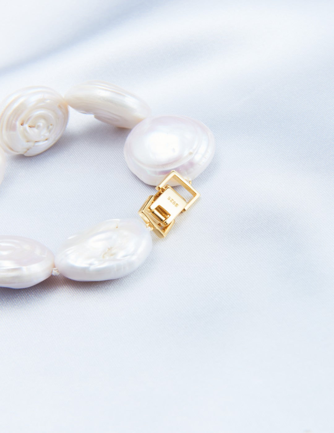 Flat Round Baroque Beaded Pearl Bracelet