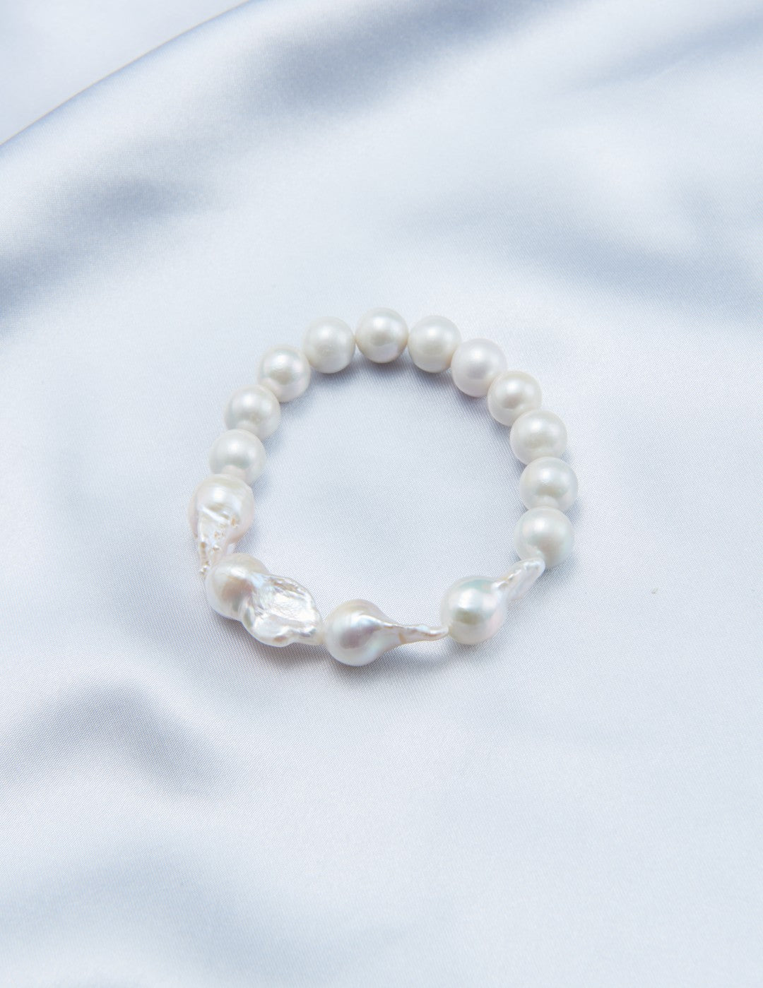 Classical Baroque Pearl Beaded Bracelets