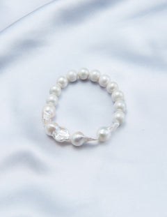 Classical Baroque Pearl Beaded Bracelets