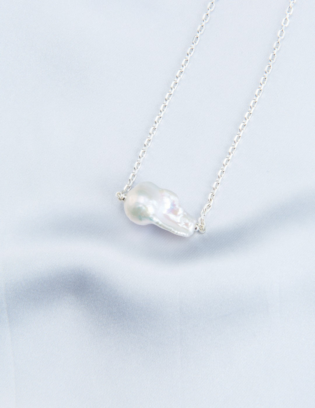 Sterling Silver Chain Baroque Pearl Pendant Necklace