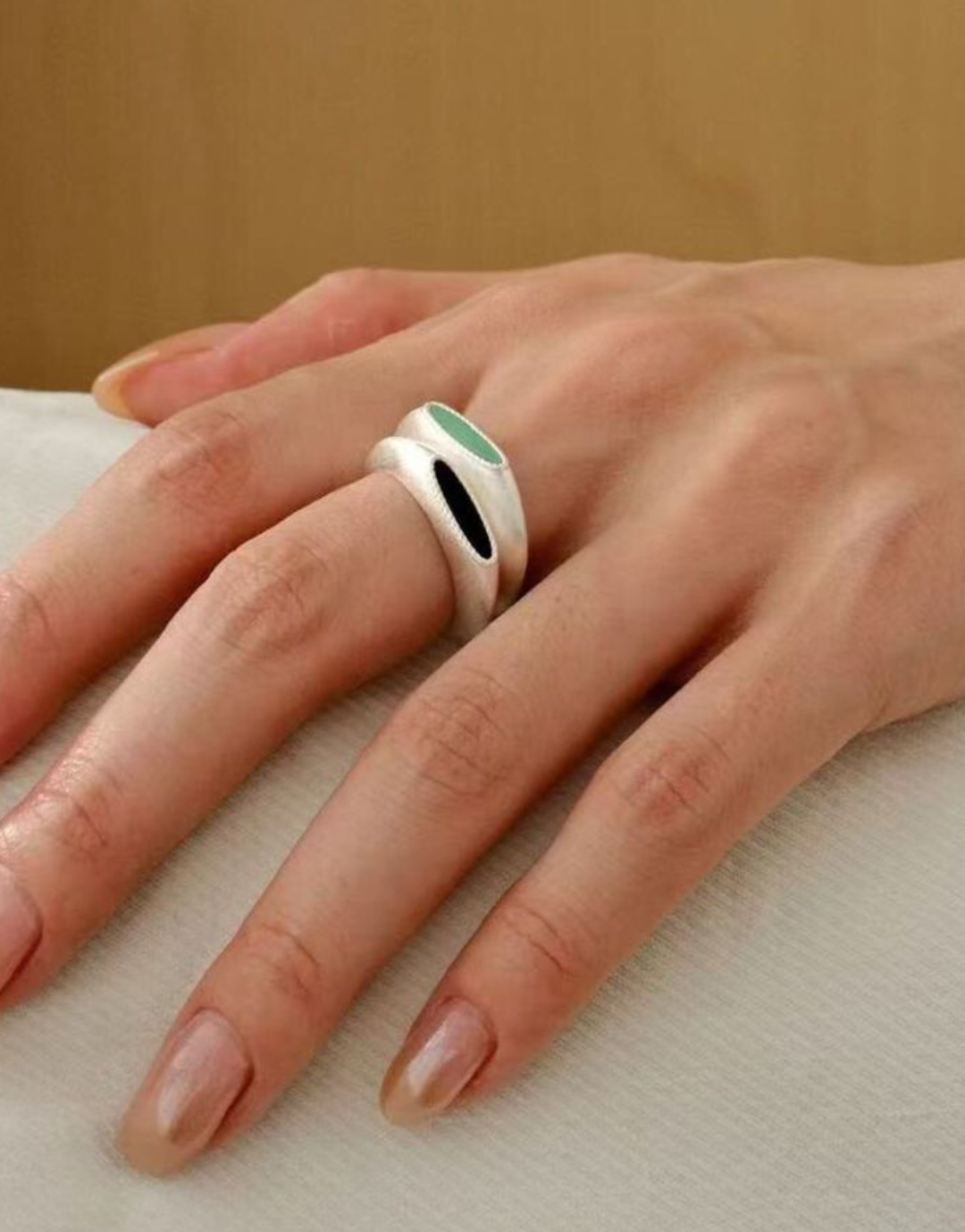 Gembea jewelry Silver Brushed Oval Natural Stone Ring