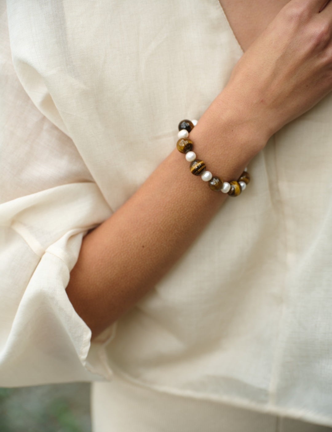 Amber Oak Tiger's Eye Pearl Bracelet gembea jewelry