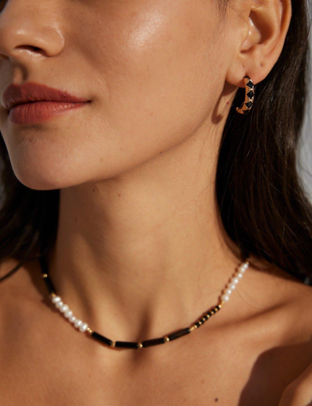 Black Agate Gemstone and Pearl Necklace - Gembea Jewelry