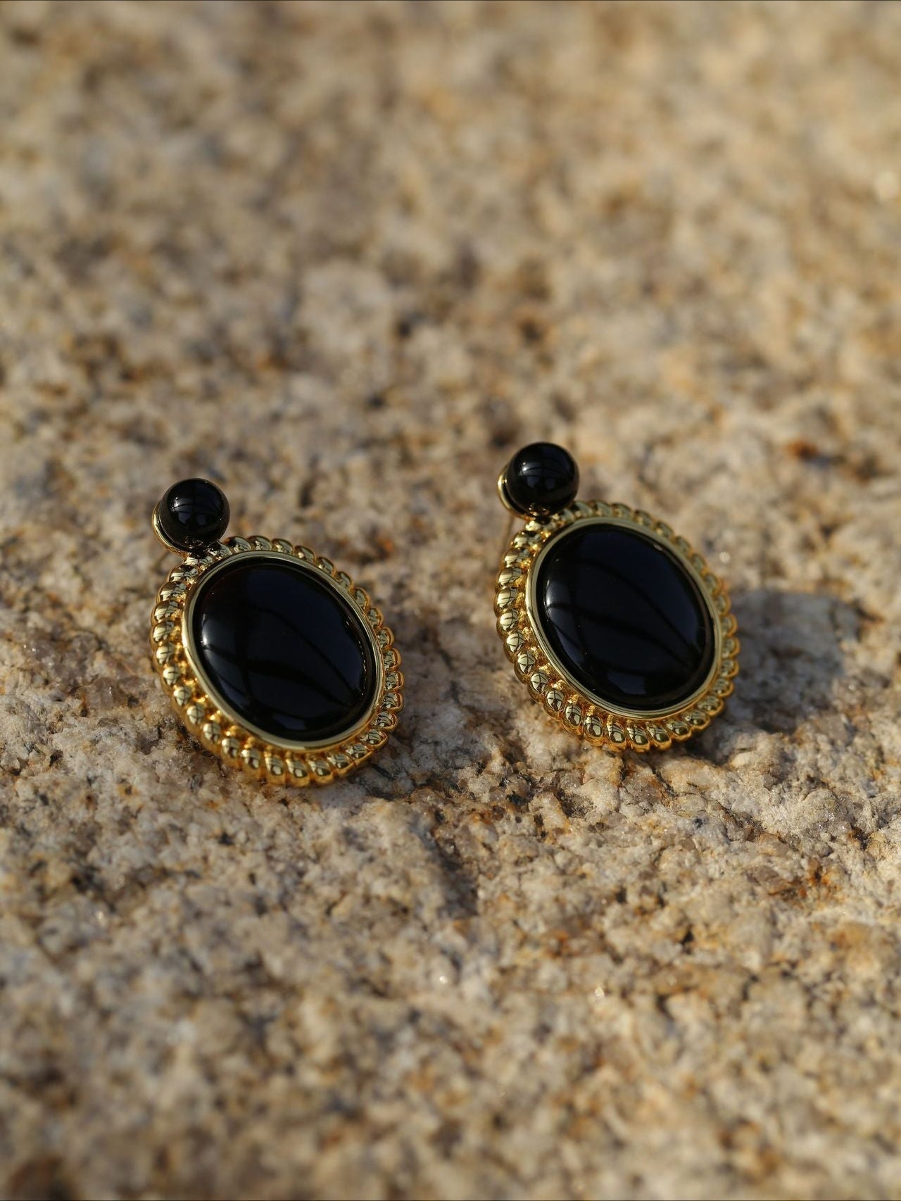 Black Agate Mirror Gemstone Stud Earrings gembea jewelry