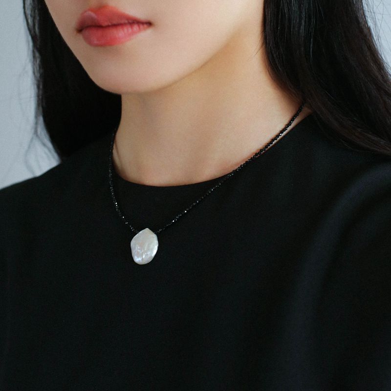 Black Spinel Petal Baroque Pearl Necklace-Gembea Jewelry