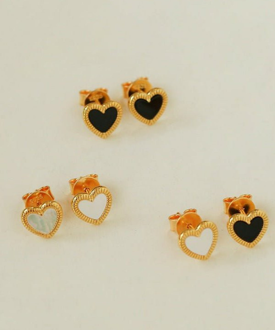Black White Love Heart Studs Earrings gembea jewelry