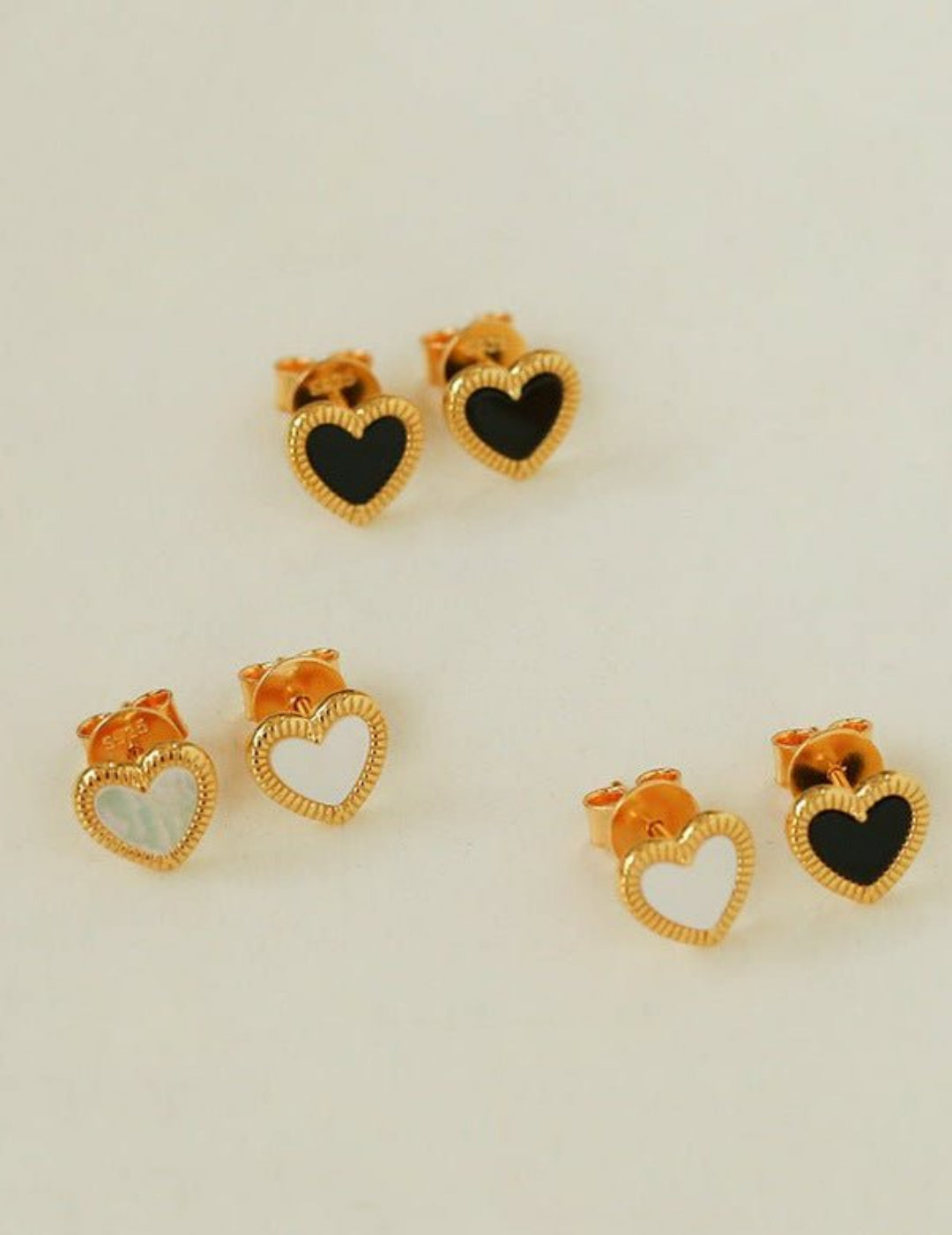 Black White Love Heart Studs Earrings gembea jewelry