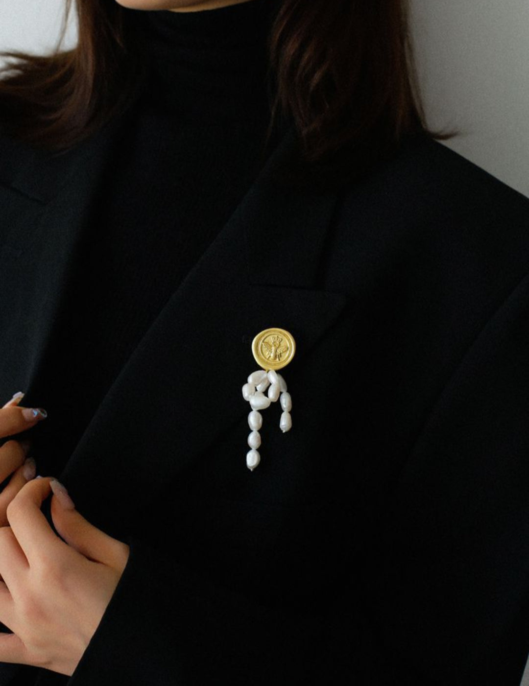 Brushed Metal Bee Pearl Brooch gembea jewelry