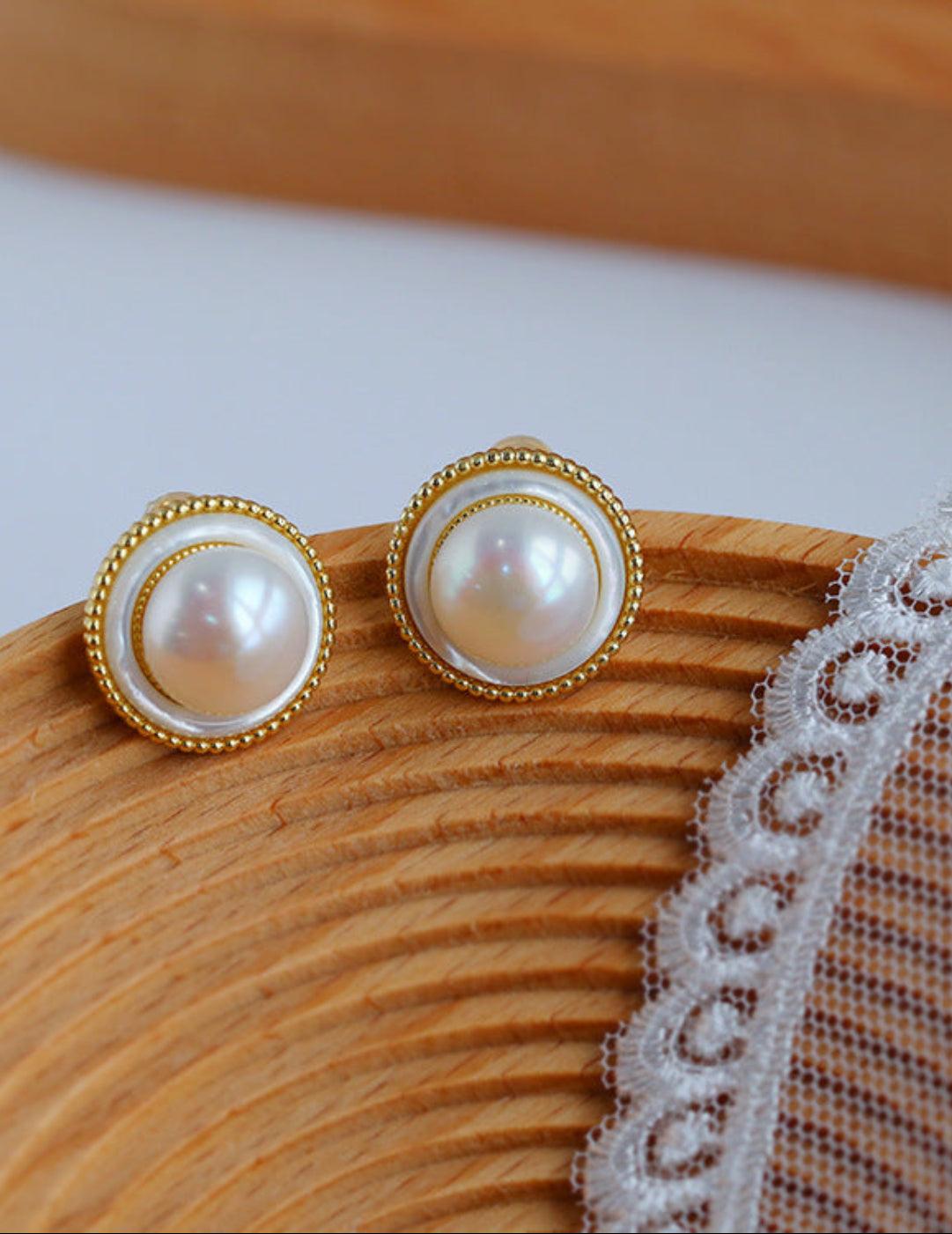 Button Freshwater Pearl Stud Earrings - Gembea Jewelry