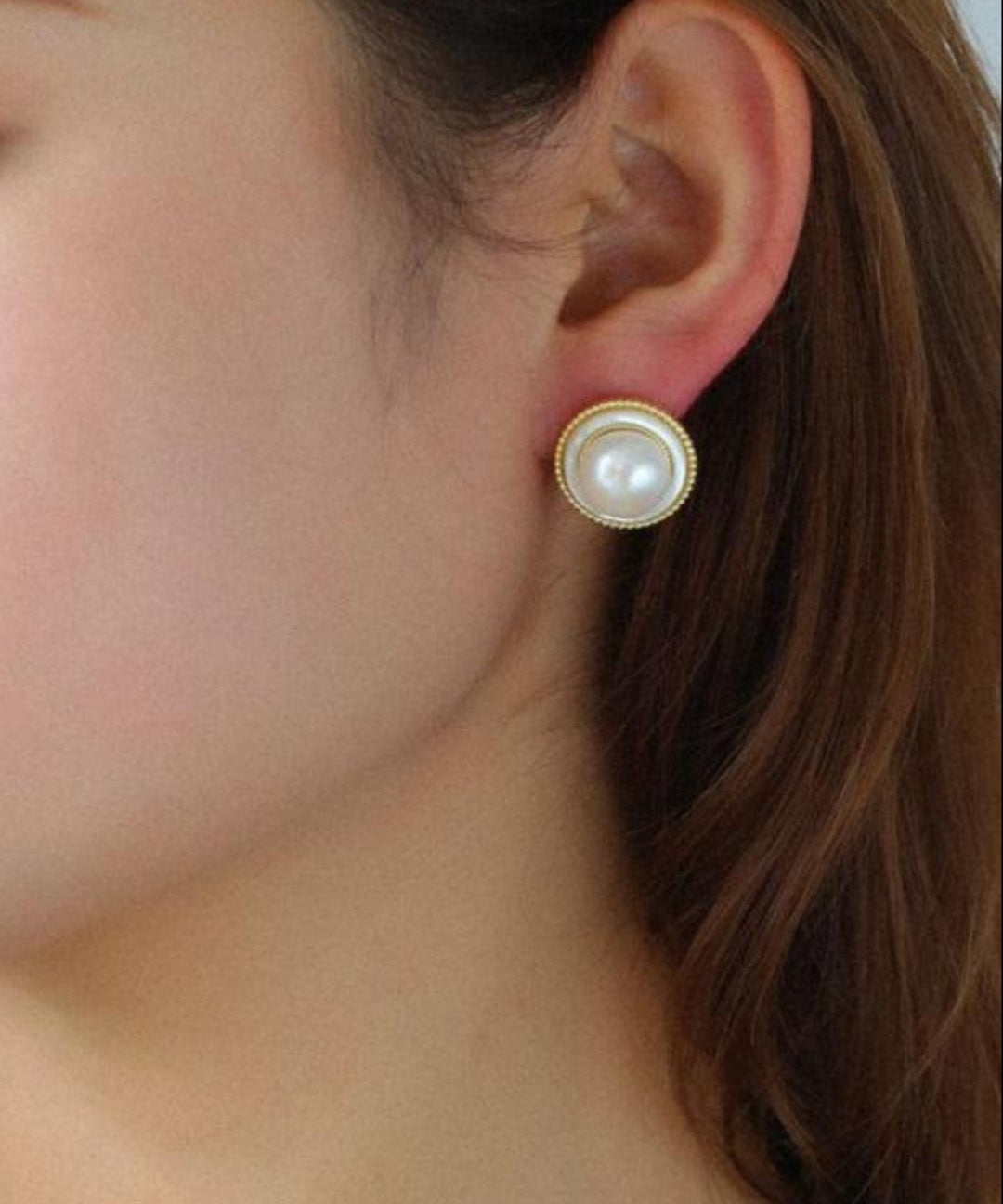 Button Freshwater Pearl Stud Earrings - Gembea Jewelry