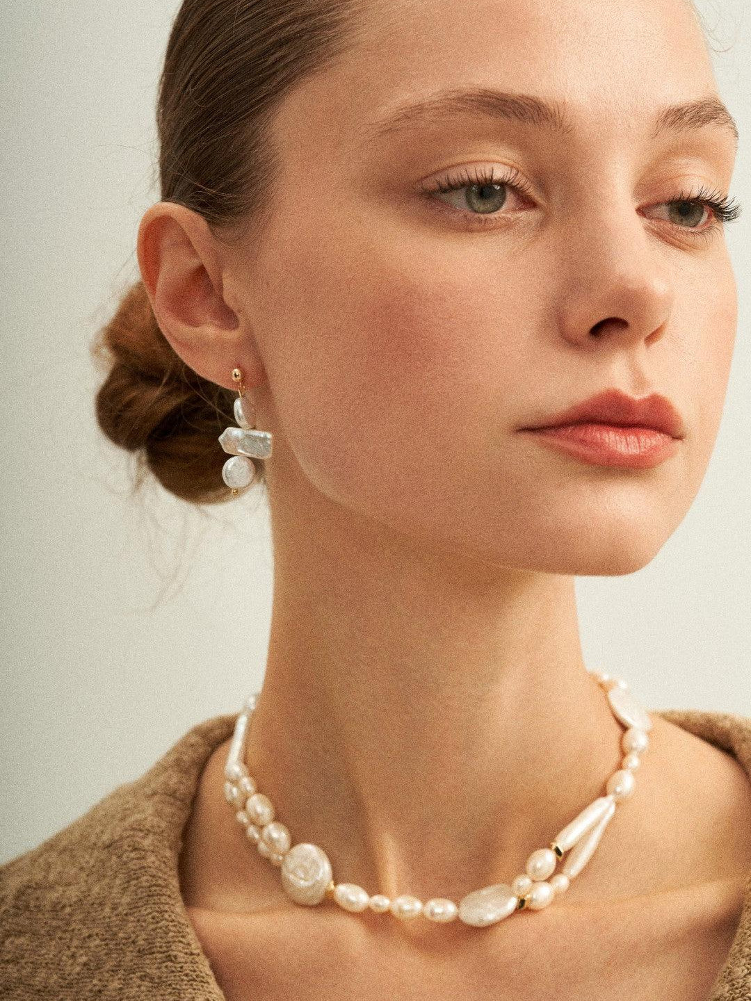 Circle Baroque Pendant Pearl Drop Earrings - Gembea Jewelry