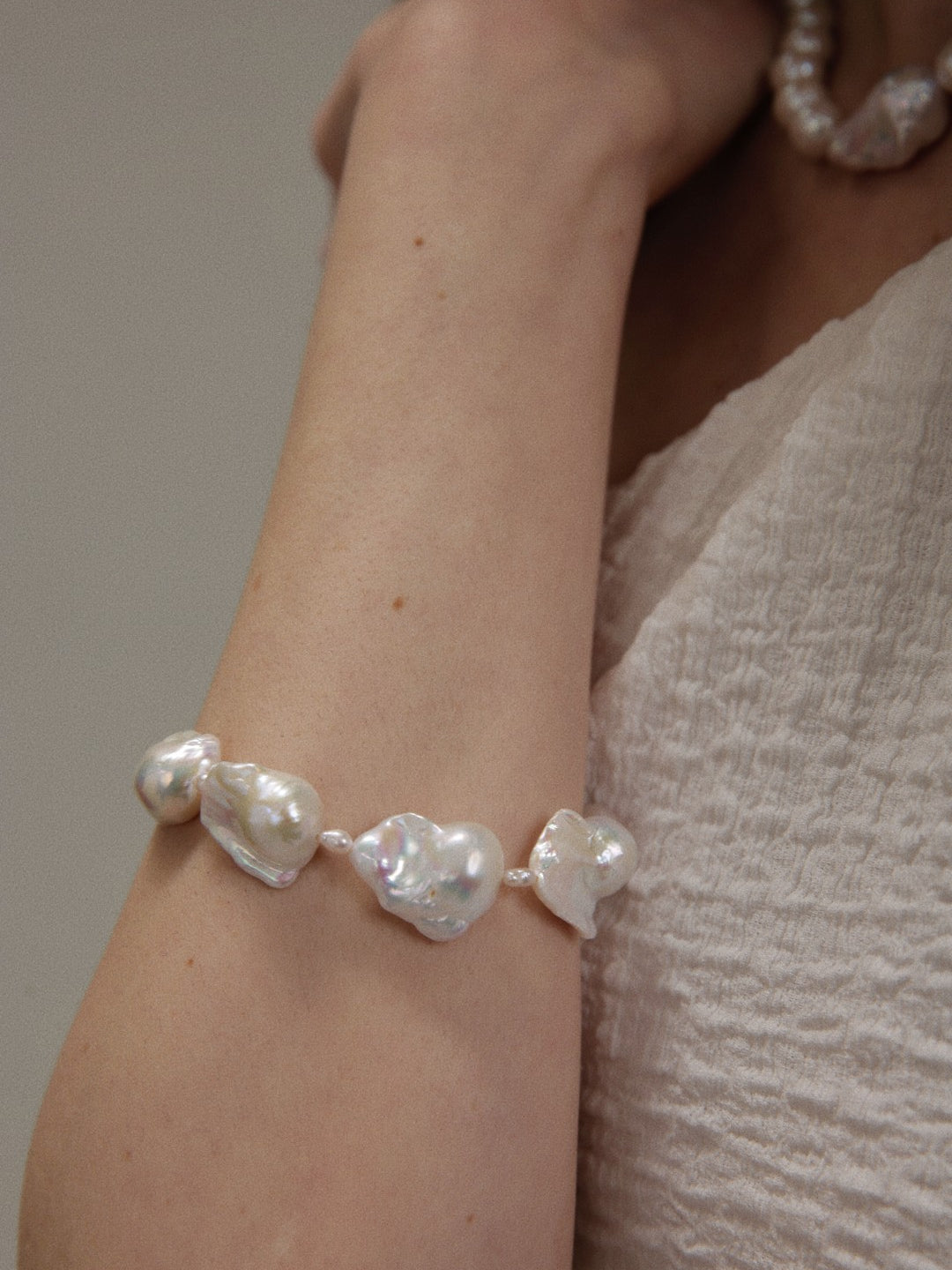 Gembea Jewelry Baroque Pearl Beaded Bracelet