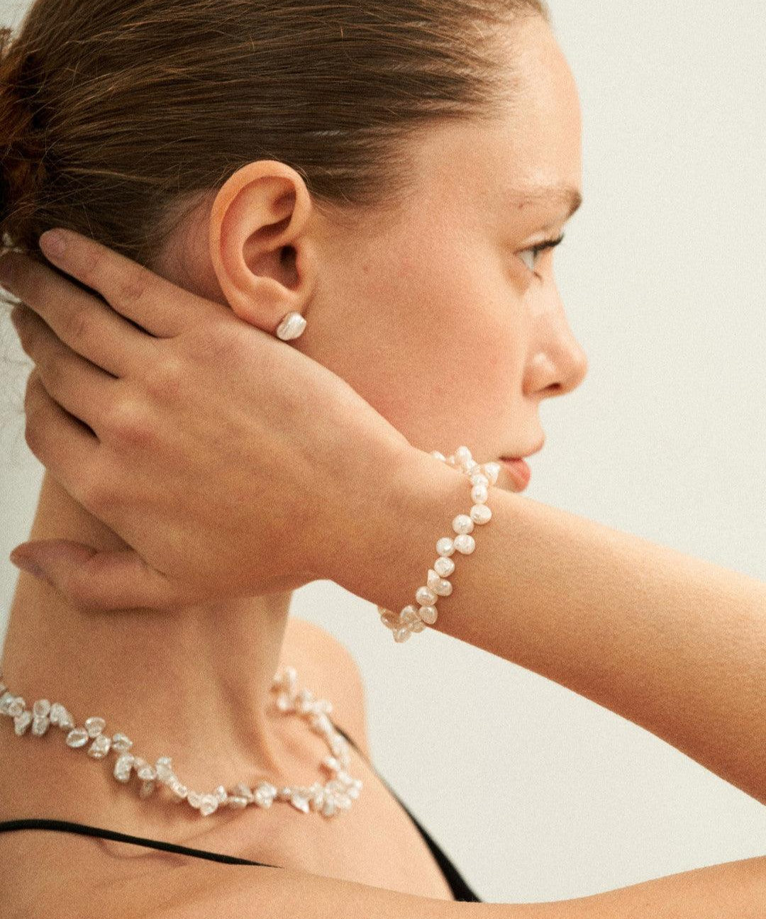 Classic Petal Baroque Pearl Bracelet - Gembea Jewelry