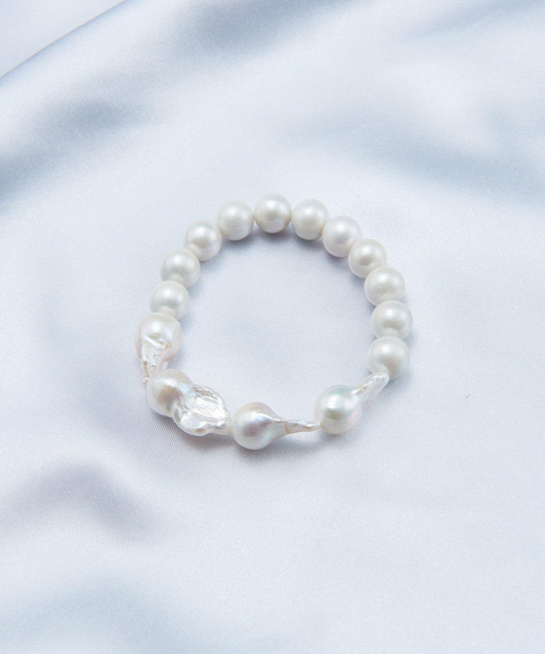 Classical Baroque Pearl Beaded Bracelets - Gembea Jewelry