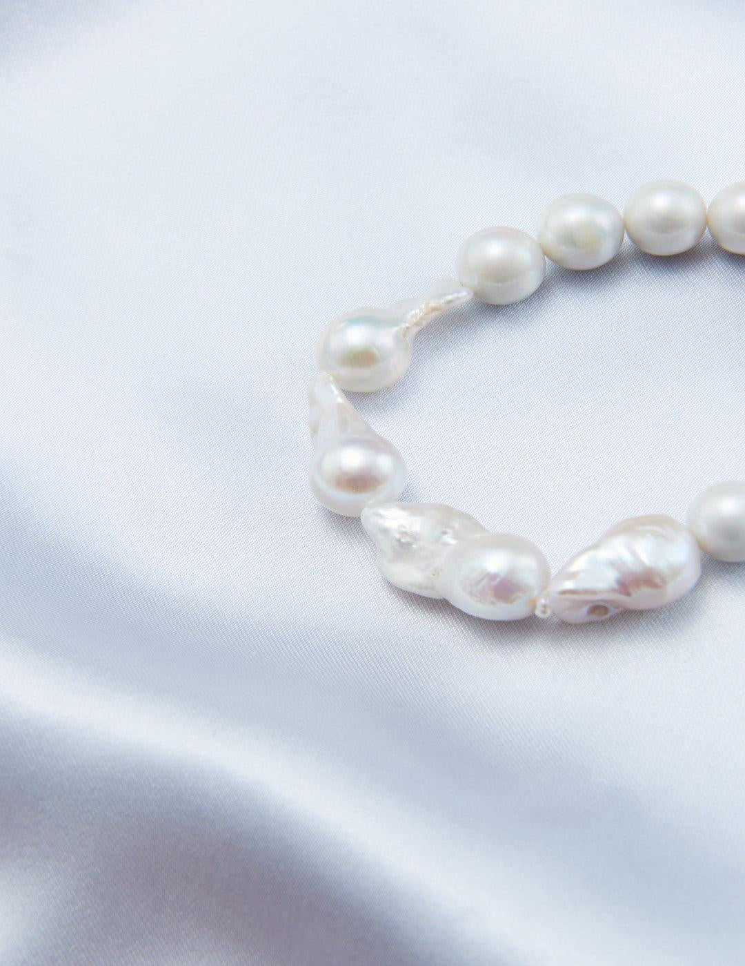 Classical Baroque Pearl Beaded Bracelets - Gembea Jewelry