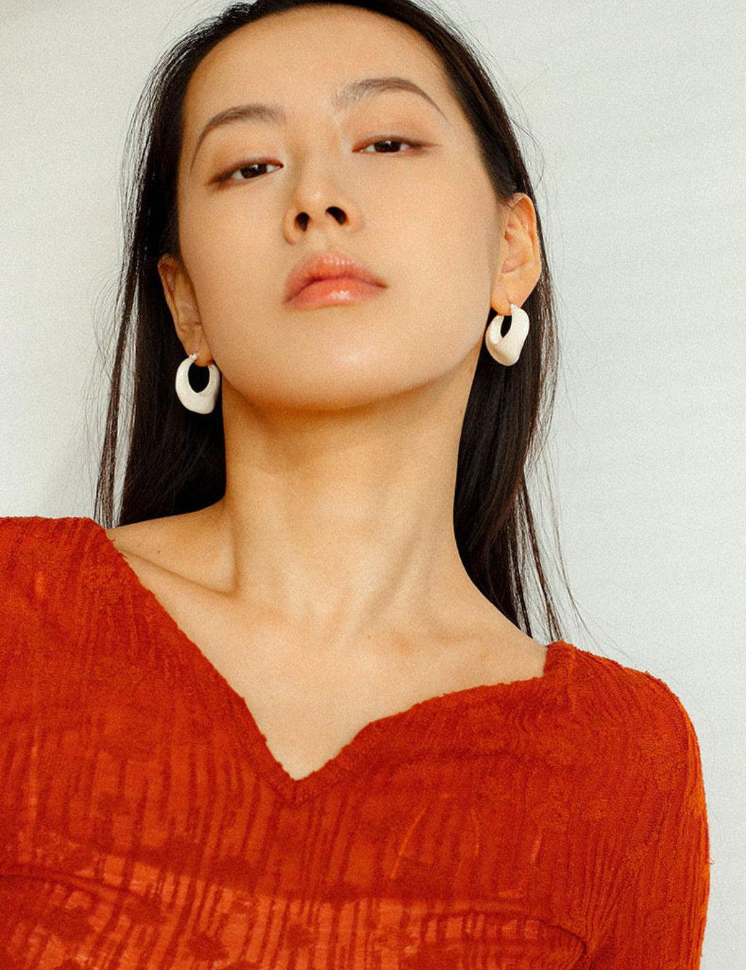 Commuter Twist Floral Geometric Enamel Glaze Earrings - Gembea Jewelry