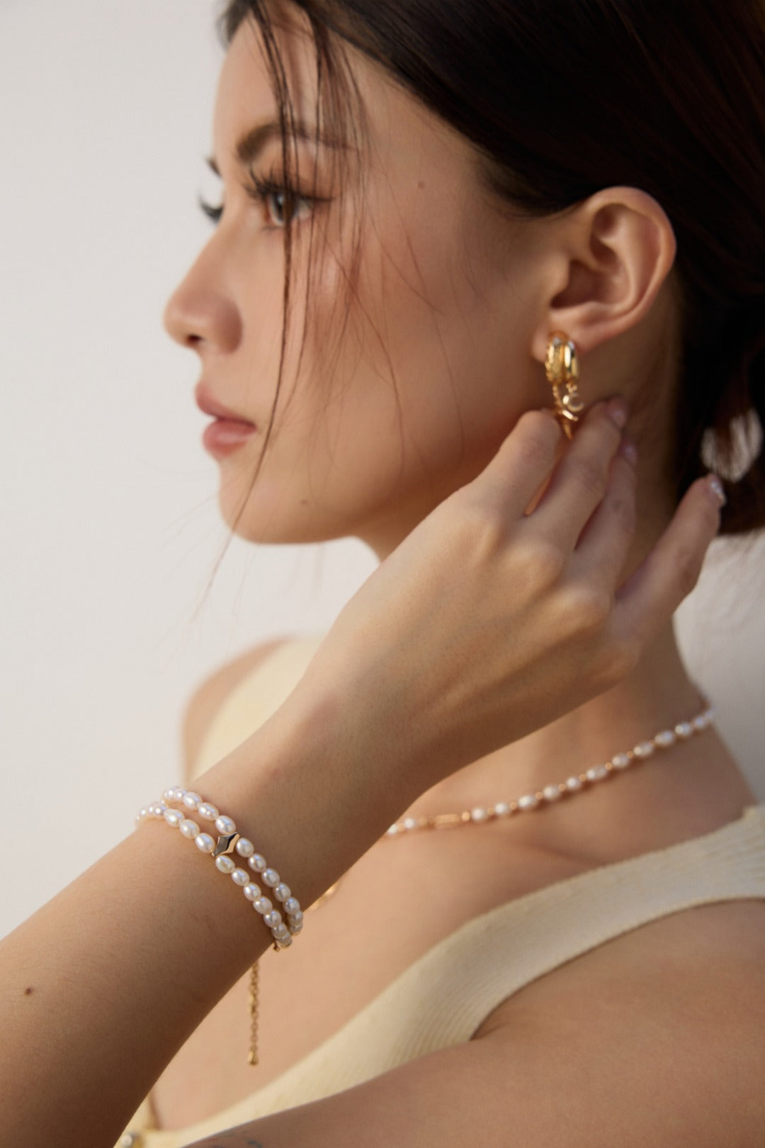 Double-layer Natural Pearl Beaded Bracelet-Gembea Jewelry