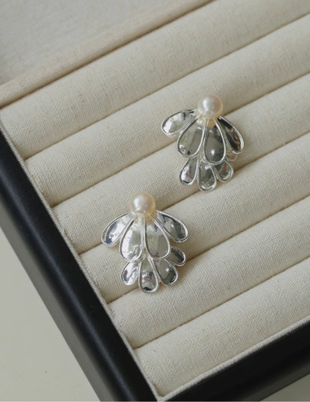 Elegant Natural Pearl Double Silver Flower Stud Earrings