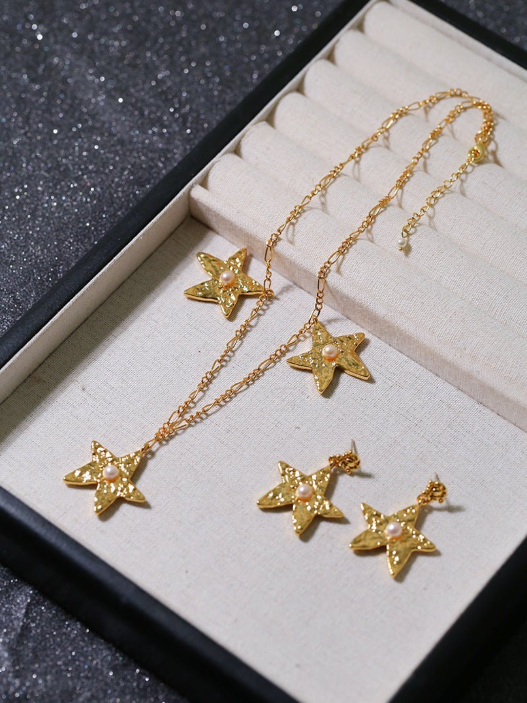 Dazzling Three Stars Necklace Gold Silver