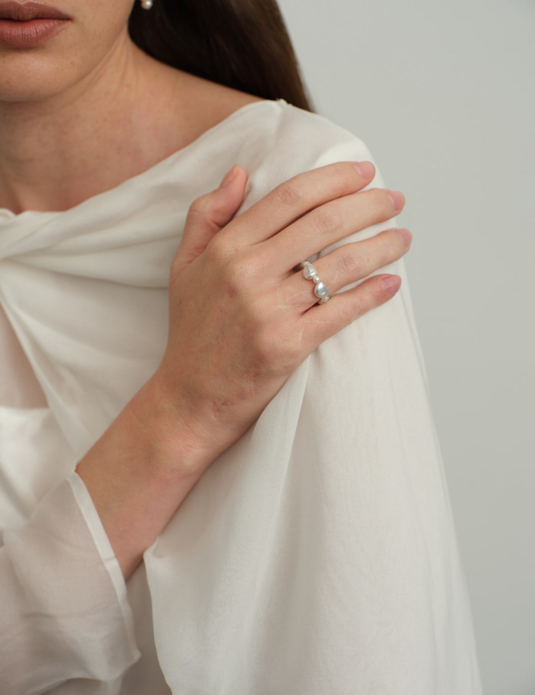 Elastic Irregular Baroque Pearl Ring-B